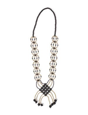 Púgku Necklace <br> Beige & Black